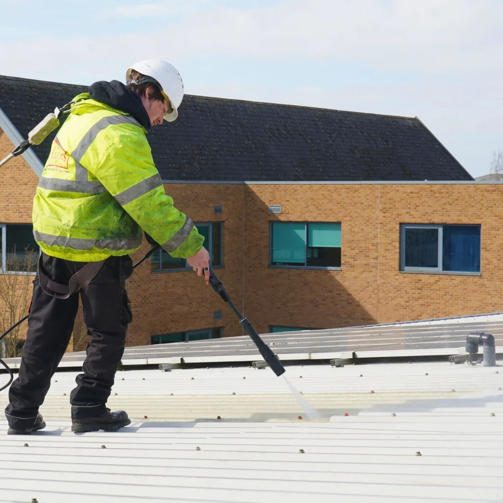 roof washing cladding cleaning commercial property